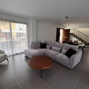 3 Bedroom House for Sale in Pyrgos Lemesou, Limassol District