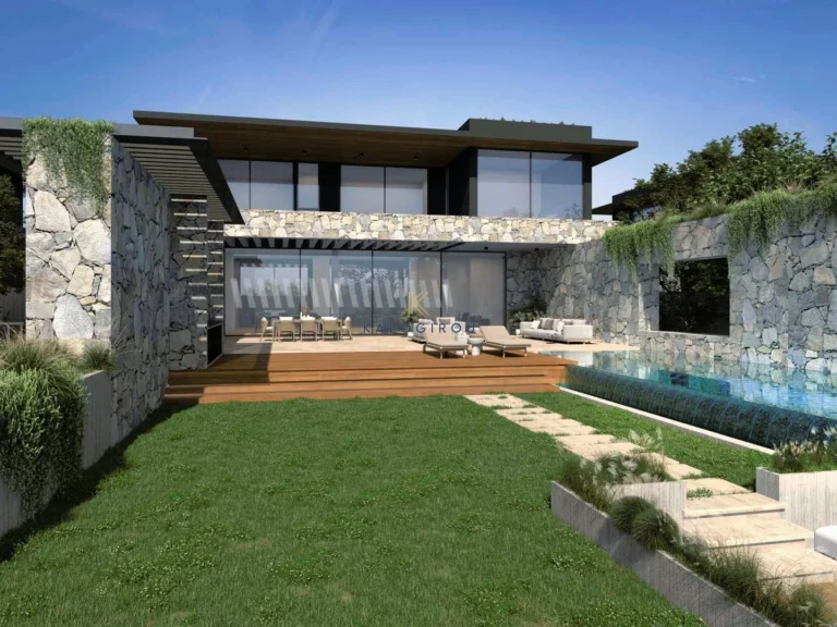 5 Bedroom House for Sale in Famagusta – Agia Napa
