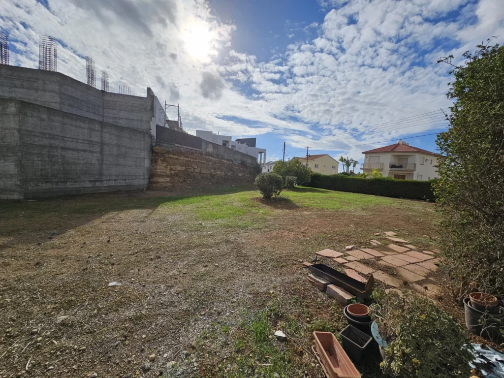 544m² Plot for Sale in Limassol – Agios Athanasios