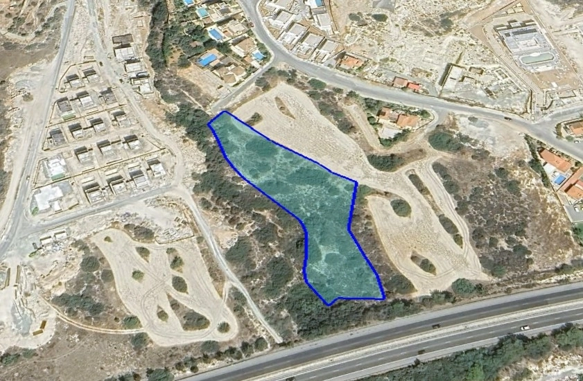 5,314m² Plot for Sale in Agios Tychonas, Limassol District