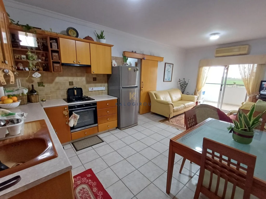 2 Bedroom Apartment for Sale in Pervolia Larnacas