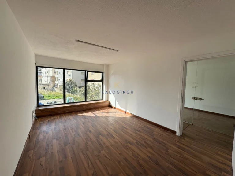 76m² Commercial for Sale in Larnaca District