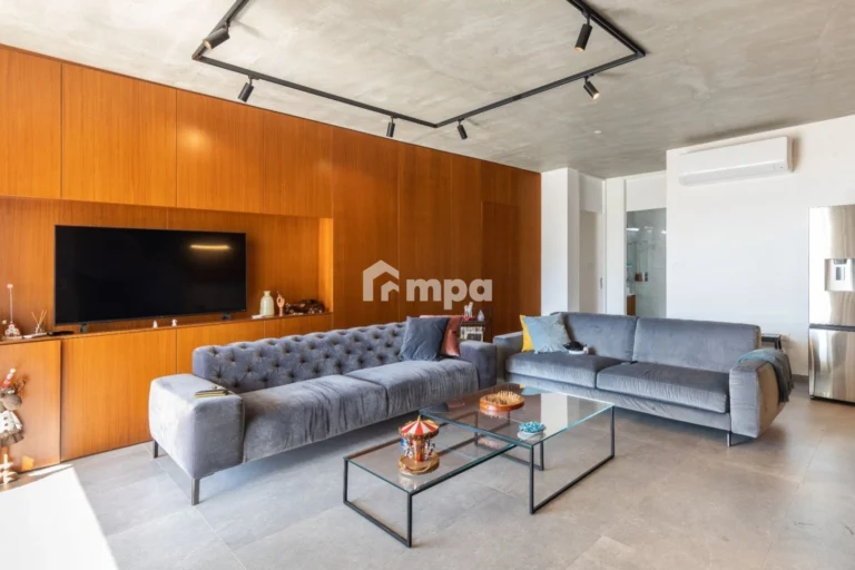 3 Bedroom Apartment for Sale in Strovolos, Nicosia District