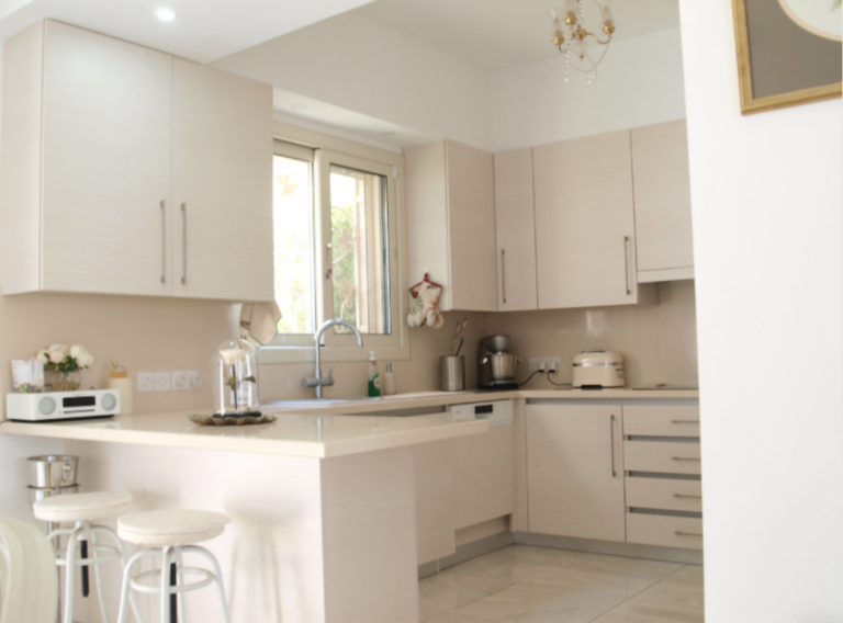 4 Bedroom House for Sale in Mouttagiaka, Limassol District