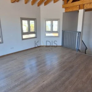 5 Bedroom House for Sale in Aglantzia, Nicosia District
