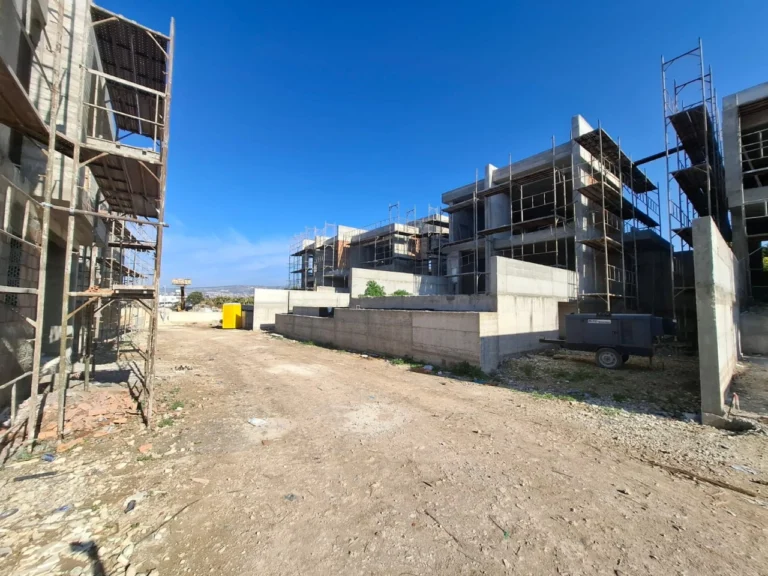 4 Bedroom House for Sale in Kissonerga, Paphos District