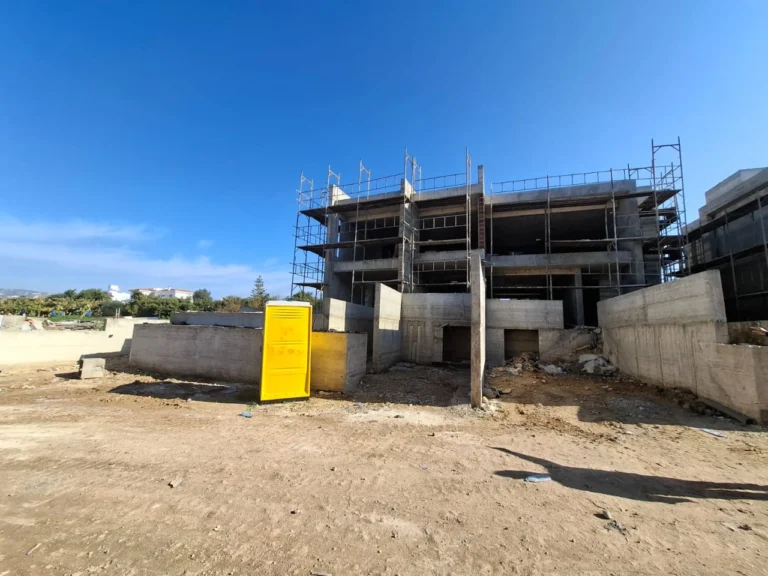 3 Bedroom House for Sale in Kissonerga, Paphos District
