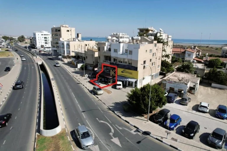 71m² Commercial for Sale in Larnaca District