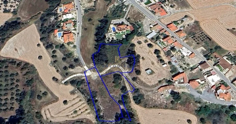 6,795m² Plot for Sale in Alethriko, Larnaca District