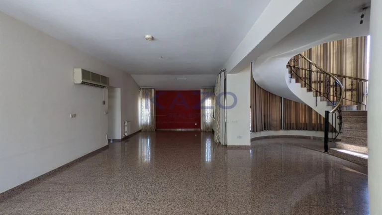 3 Bedroom House for Sale in Strovolos, Nicosia District