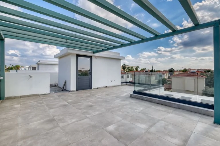 3 Bedroom House for Sale in Pervolia Larnacas