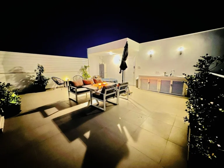 2 Bedroom Apartment for Sale in Faneromeni, Larnaca District