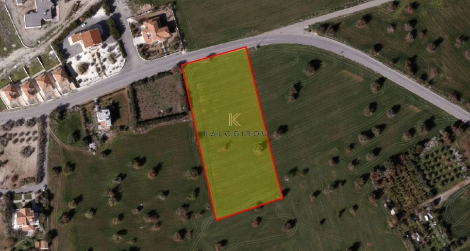 7,358m² Plot for Sale in Mazotos, Larnaca District