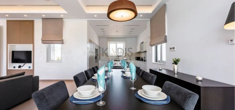 5 Bedroom House for Sale in Famagusta – Agia Napa