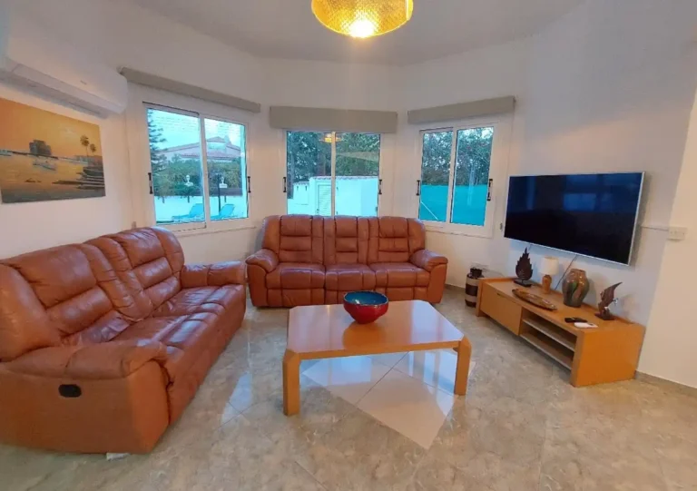 5 Bedroom House for Rent in Pegeia, Paphos District