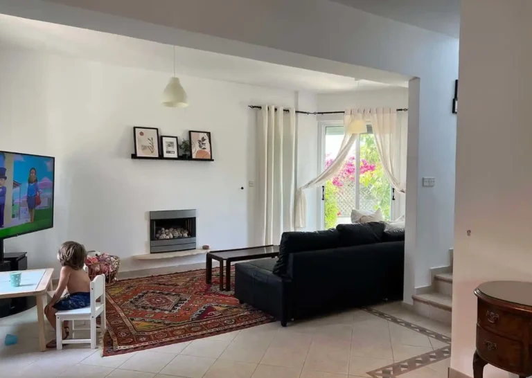 3 Bedroom House for Sale in Agios Tychonas, Limassol District