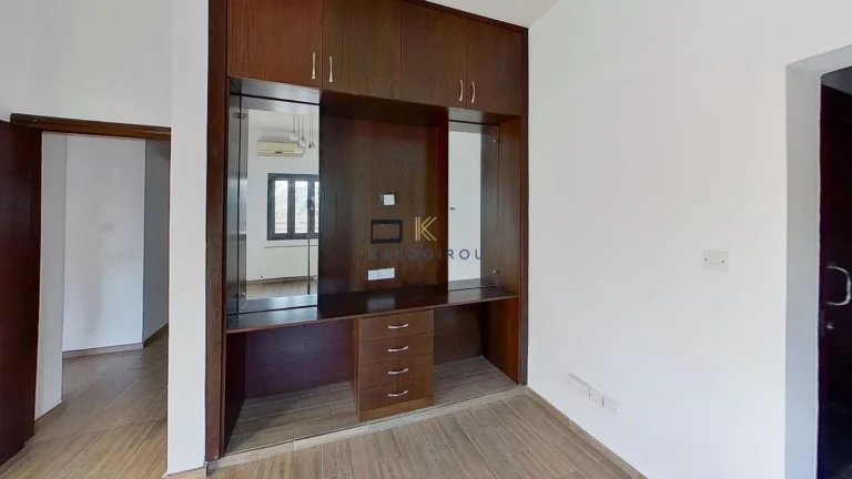 3 Bedroom House for Sale in Lythrodontas, Nicosia District