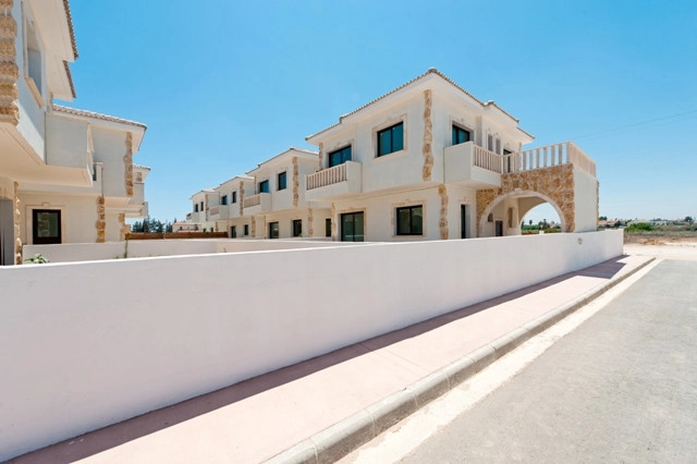 Cheap Houses and Villas for Sale Famagusta