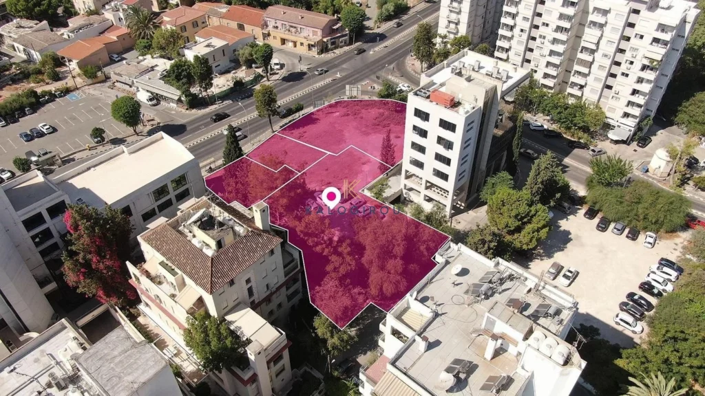 2,126m² Plot for Sale in Agioi Omologites, Nicosia District