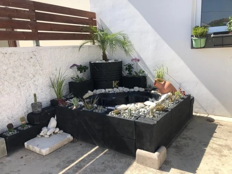 2 Bedroom House for Sale in Pervolia Larnacas