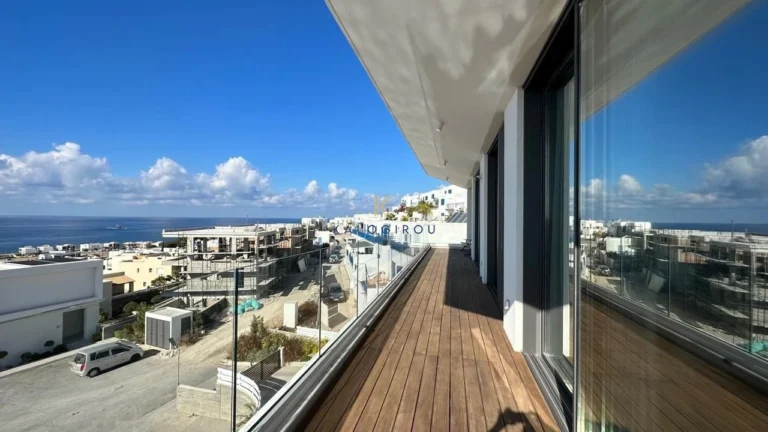 5 Bedroom House for Sale in Chlorakas, Paphos District