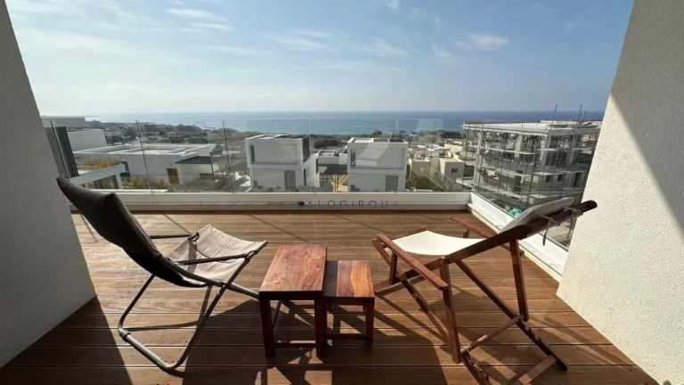 5 Bedroom House for Sale in Chlorakas, Paphos District