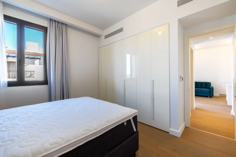 1 Bedroom Apartment for Sale in Tombs Of the Kings, Paphos District