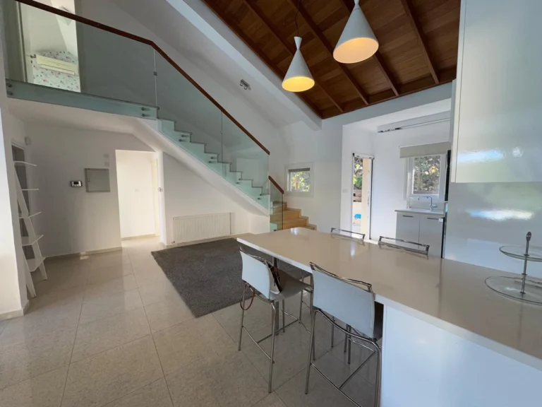 3 Bedroom House for Rent in Agios Tychonas, Limassol District