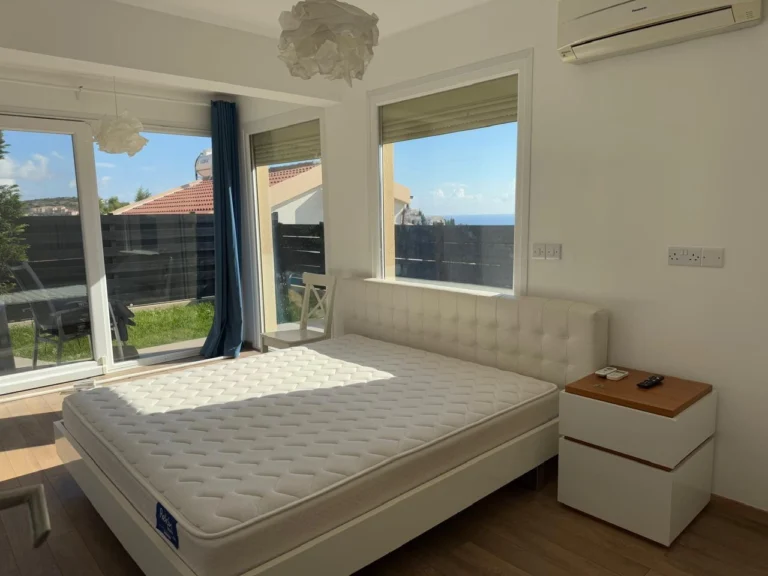 3 Bedroom House for Sale in Agios Tychonas, Limassol District