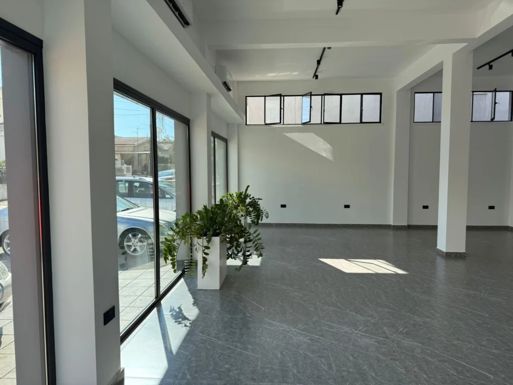 180m² Office for Rent in Limassol – Petrou kai Pavlou