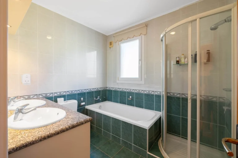 4 Bedroom House for Sale in Pegeia, Paphos District