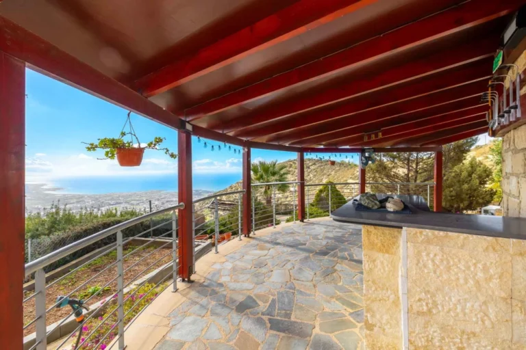 4 Bedroom House for Sale in Pegeia, Paphos District