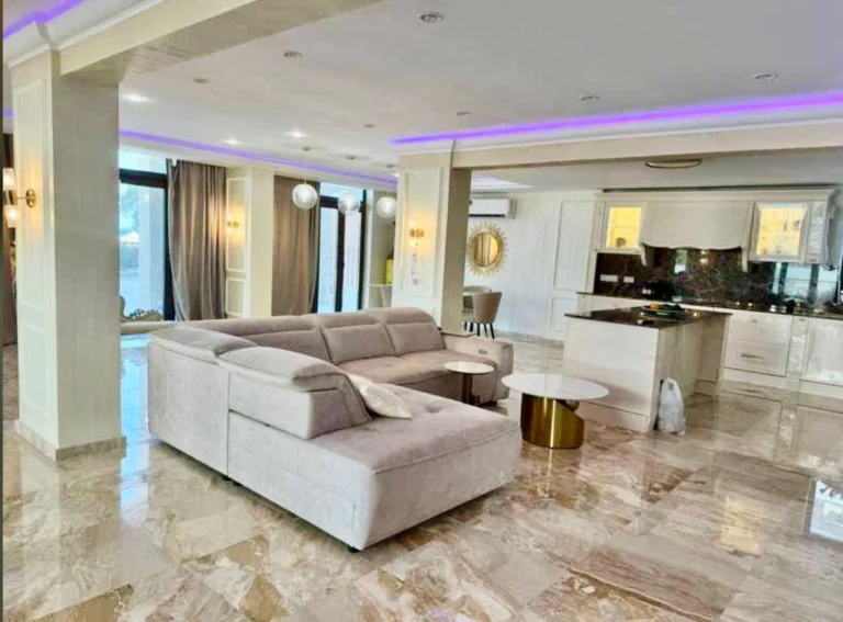 4 Bedroom Apartment for Sale in Limassol District
