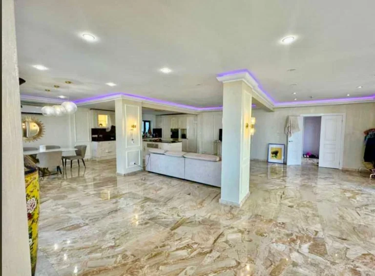 4 Bedroom Apartment for Sale in Limassol District