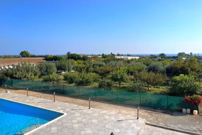 3 Bedroom House for Sale in Maroni, Larnaca District
