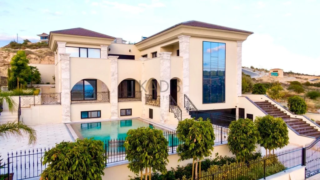 5 Bedroom House for Sale in Limassol – Panthea