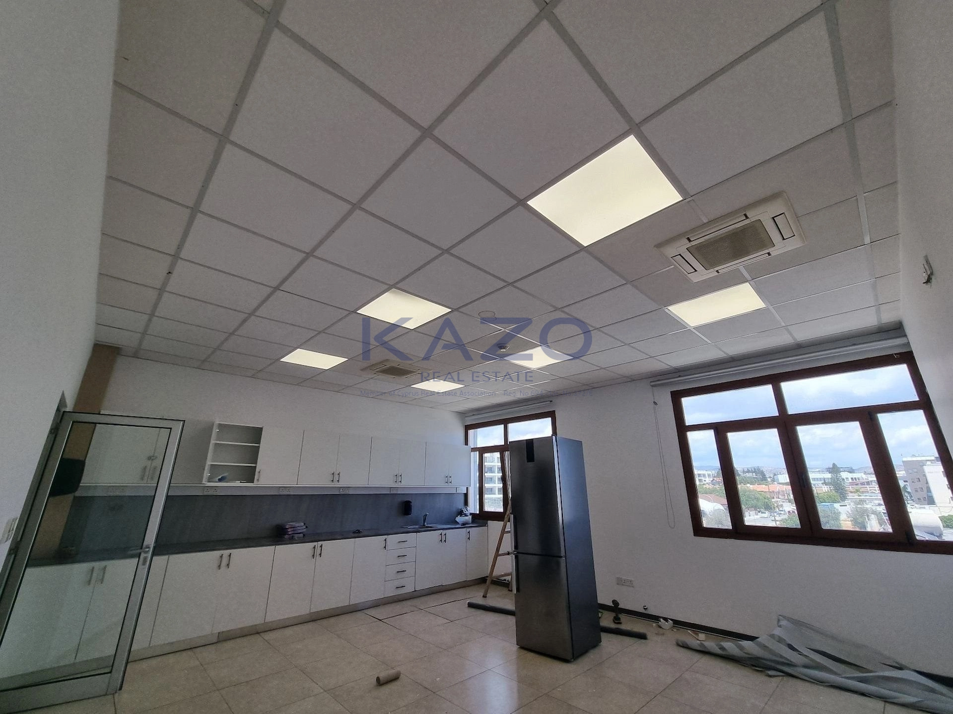 685m² Office for Rent in Limassol – Linopetra
