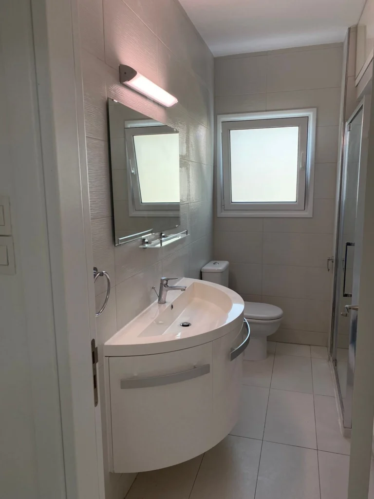 2 Bedroom Apartment for Rent in Germasogeia – Tourist Area, Limassol District