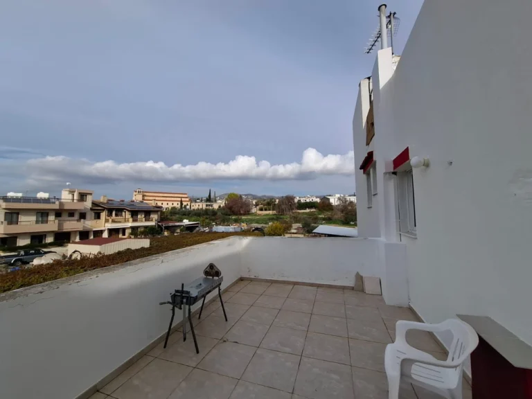 303m² Building for Sale in Paphos – Emba