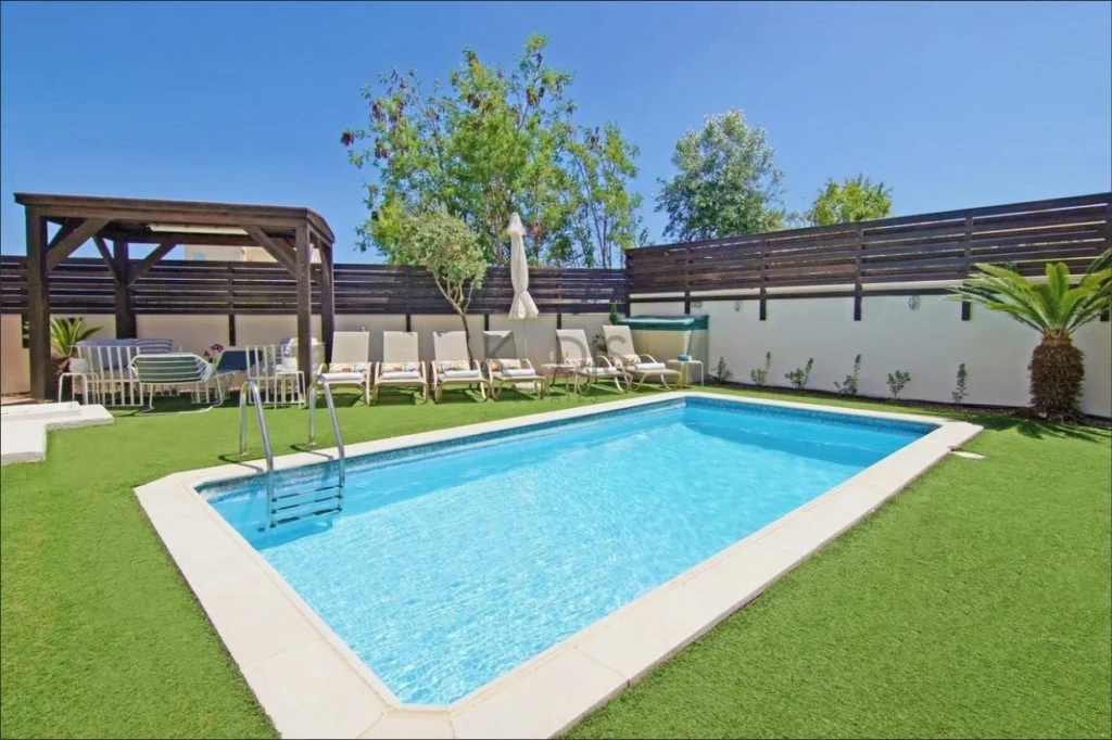 3 Bedroom House for Sale in Pernera, Famagusta District