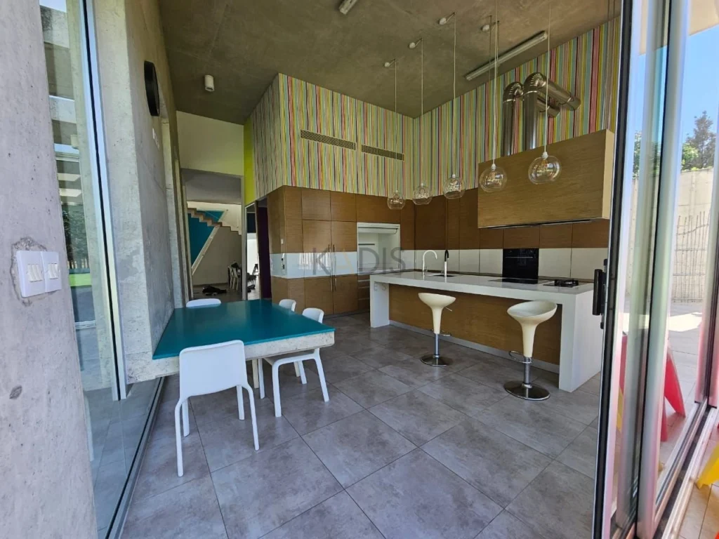 5 Bedroom House for Sale in Dali, Nicosia District