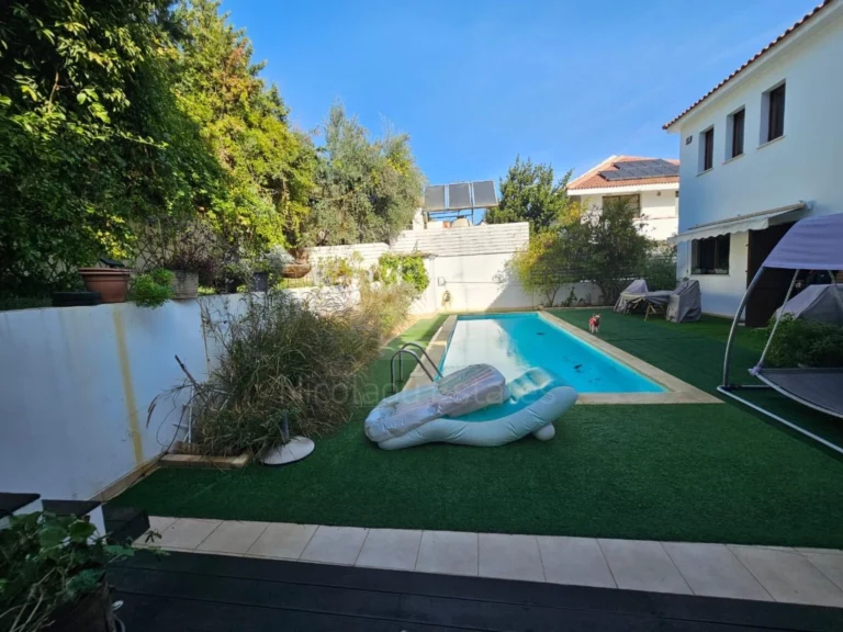 Cheap Houses and Villas for Sale Nicosia up to 900000 euro