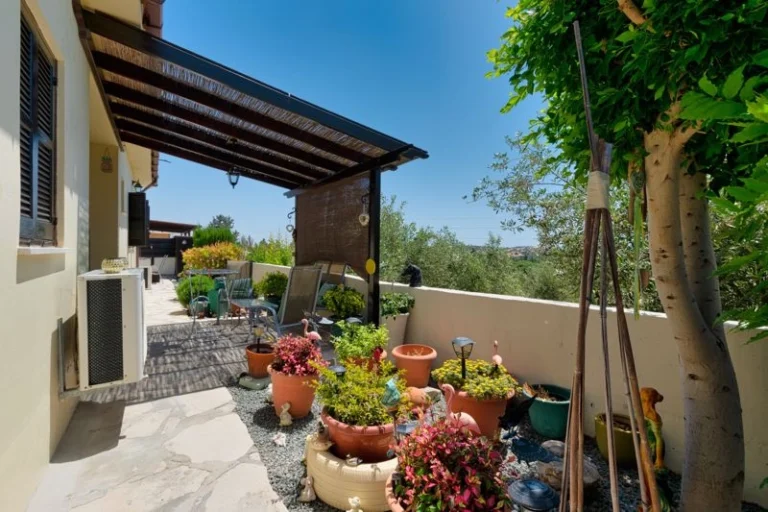 3 Bedroom House for Sale in Skarinou, Larnaca District