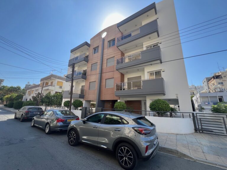 3 Bedroom Apartment for Rent in Limassol – Neapolis
