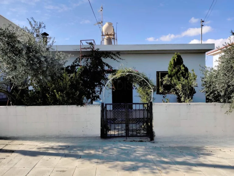 Cheap Houses and Villas for Sale Nicosia up to 200000 euro