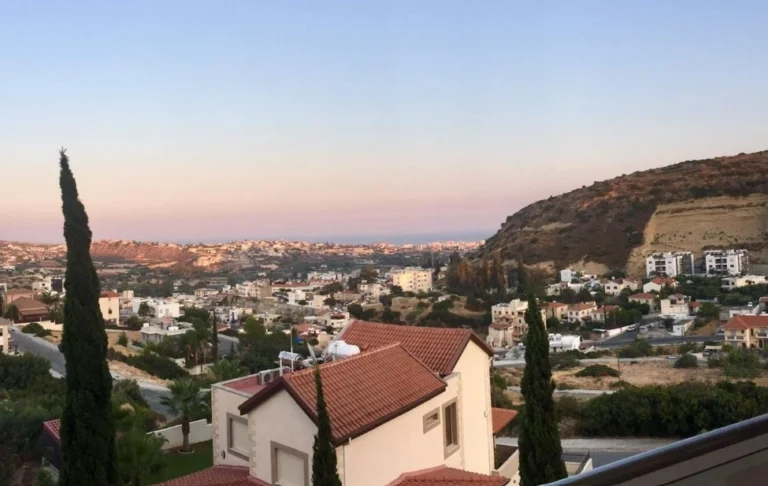 4 Bedroom Apartment for Sale in Germasogeia, Limassol District