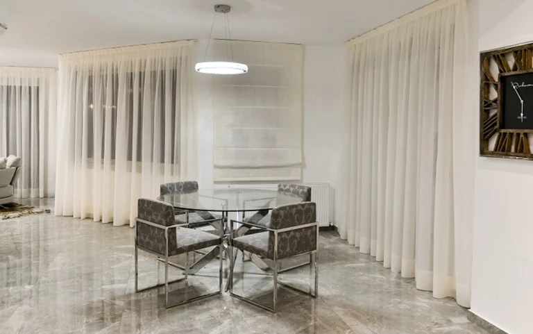 5 Bedroom House for Rent in Agios Tychonas, Limassol District