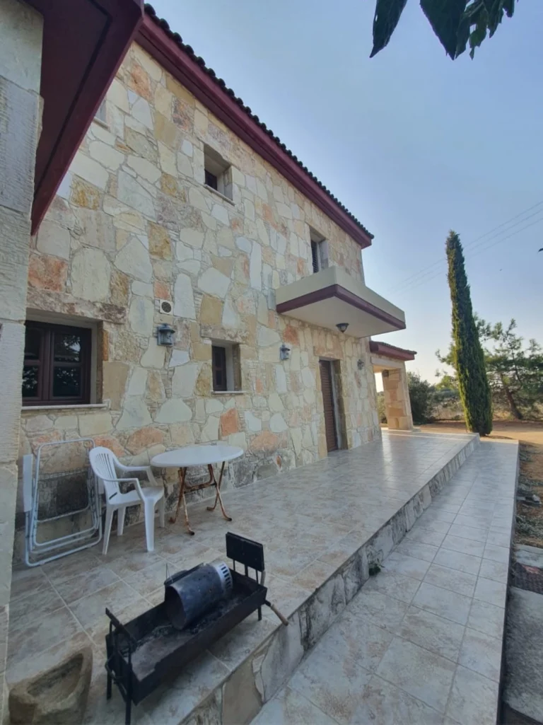 3 Bedroom House for Sale in Moni, Limassol District