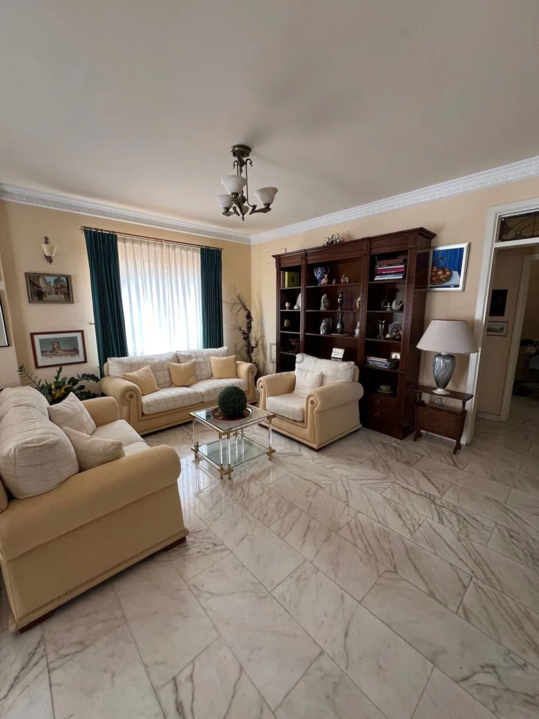 296m² House for Sale in Limassol – Mesa Geitonia