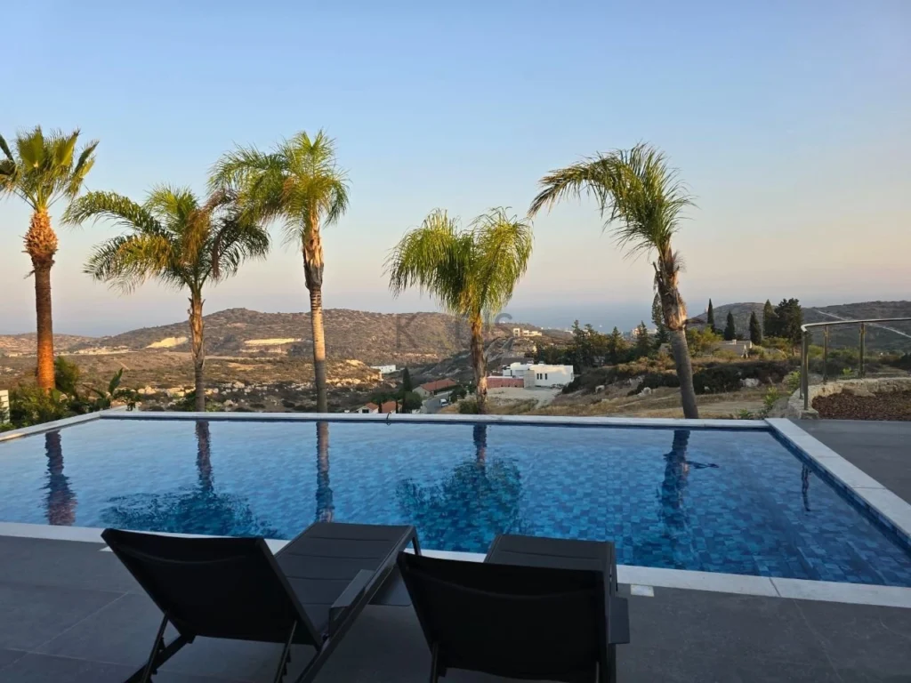 412m² House for Sale in Parekklisia, Limassol District